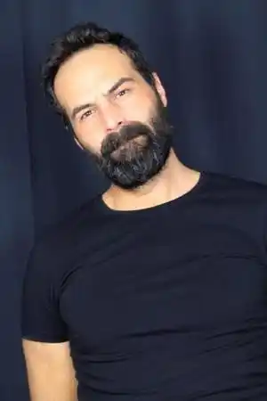 Enis Aybar fotoğrafı