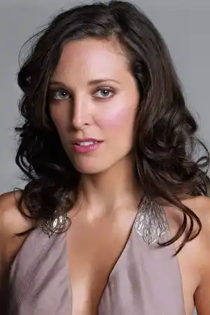 Erin Daniels fotoğrafı