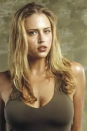 Estella Warren fotoğrafı