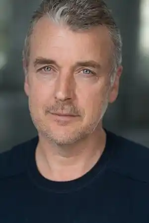 Euan Macnaughton fotoğrafı