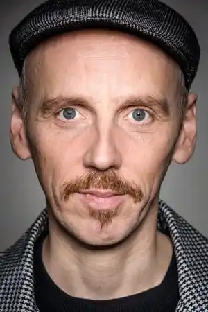 Ewen Bremner fotoğrafı