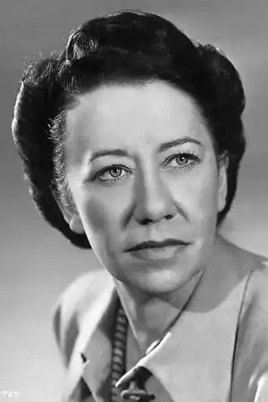 Flora Robson fotoğrafı