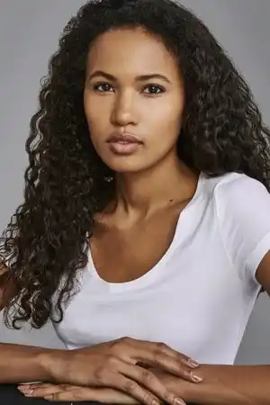 Fola Evans-Akingbola fotoğrafı