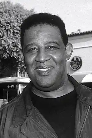 Frank McRae fotoğrafı