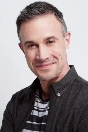 Freddie Prinze Jr. fotoğrafı