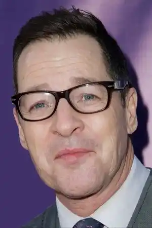 French Stewart fotoğrafı