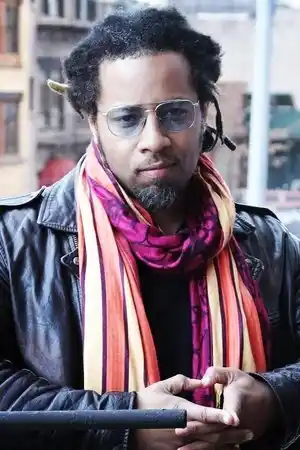 Gee Malik Linton fotoğrafı