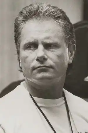 George Armitage fotoğrafı