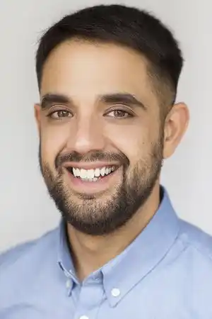 George Bukhari fotoğrafı