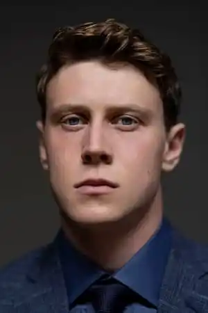 George MacKay fotoğrafı