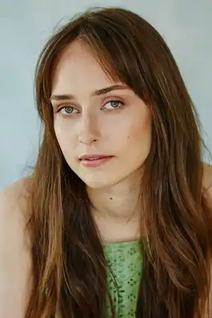 Georgia Eyers fotoğrafı