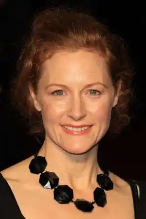 Geraldine Somerville fotoğrafı