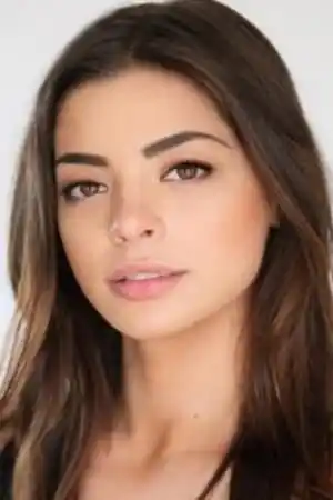 Gia Mantegna fotoğrafı