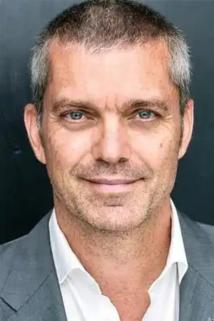 Gil Darnell fotoğrafı