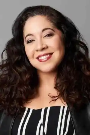 Gina Brillon fotoğrafı