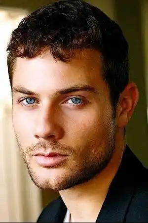 Gino Anthony Pesi fotoğrafı