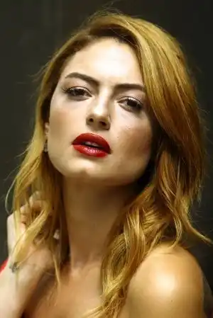 Hazal Şenel fotoğrafı