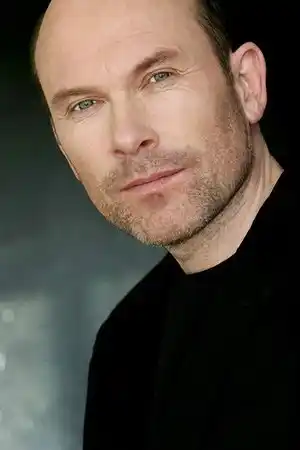 Hrothgar Mathews fotoğrafı