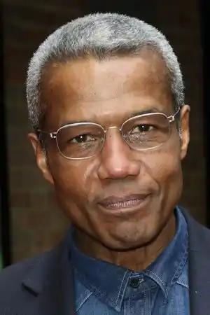 Hugh Quarshie fotoğrafı