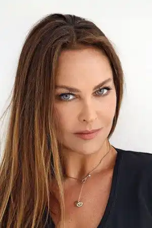 Hülya Avşar fotoğrafı