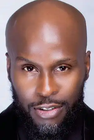 Ikechukwu Onunaku fotoğrafı