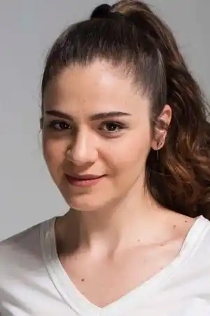 Irmak Örnek fotoğrafı