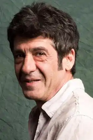 İştar Gökseven fotoğrafı