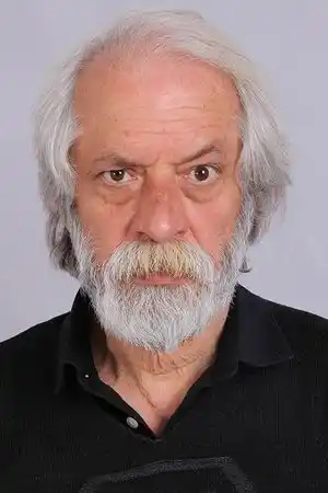 İzzet Çivril fotoğrafı