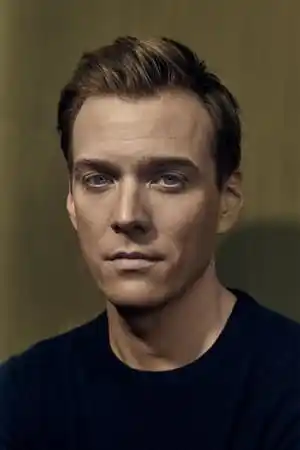 Jake Abel fotoğrafı