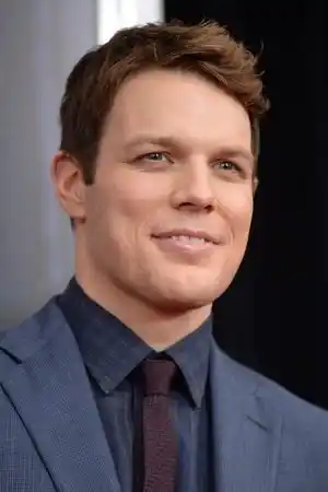 Jake Lacy fotoğrafı