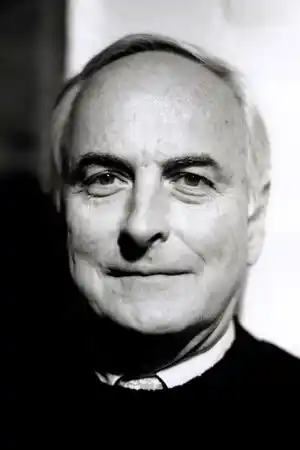 James Ivory fotoğrafı