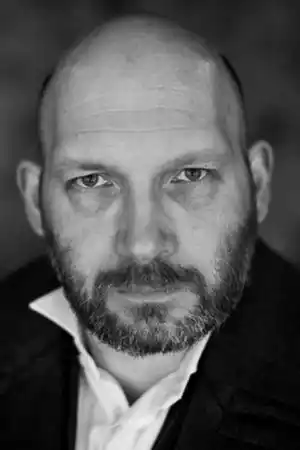 James Lecky fotoğrafı