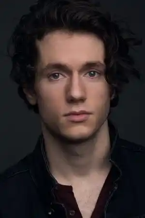 James Scully fotoğrafı