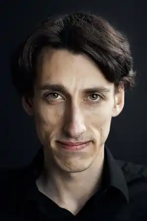 James Swanton fotoğrafı