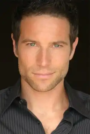 James Thomas fotoğrafı