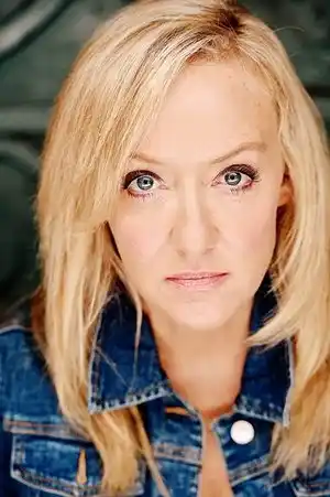 Jane McNeill fotoğrafı