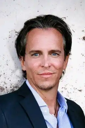 Jason Eric Perlman fotoğrafı