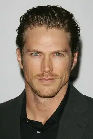 Jason Lewis fotoğrafı