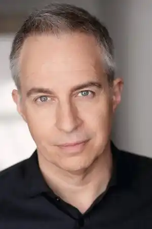 Jay Karnes fotoğrafı
