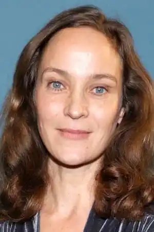 Jeanette Hain fotoğrafı