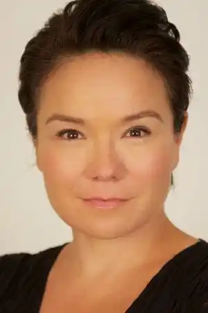 Jennifer Podemski fotoğrafı
