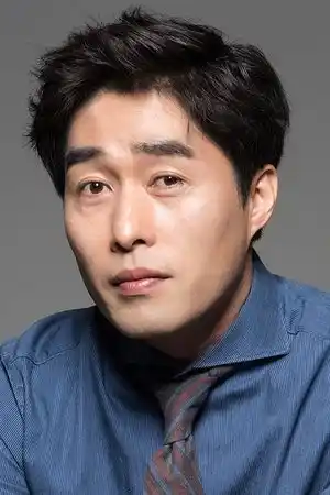 Jeong Min-sung fotoğrafı