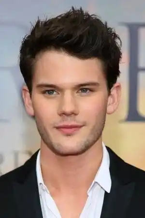 Jeremy Irvine fotoğrafı