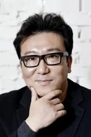 JK Youn fotoğrafı