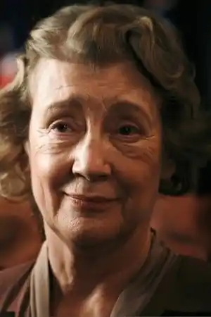 Joan Blackham fotoğrafı
