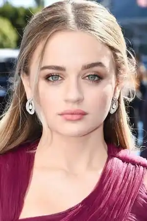 Joey King fotoğrafı