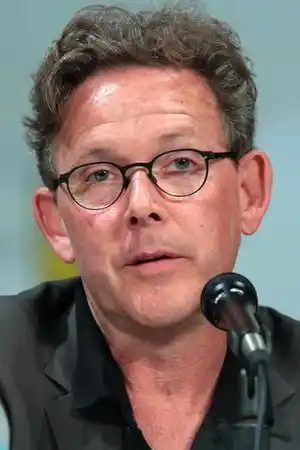 John Logan fotoğrafı