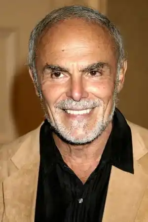 John Saxon fotoğrafı