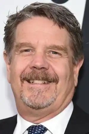 John Wells fotoğrafı