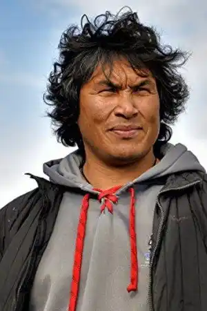 Johnny Issaluk fotoğrafı
